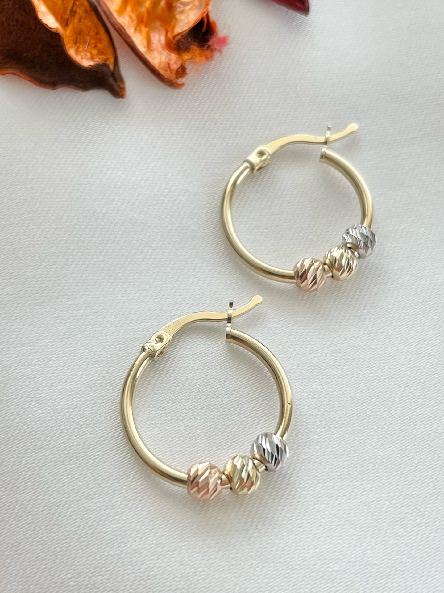 14 Kuyumculuk 1.8 Cm Üç Renk Yarı Dorikalı Halka Küpe