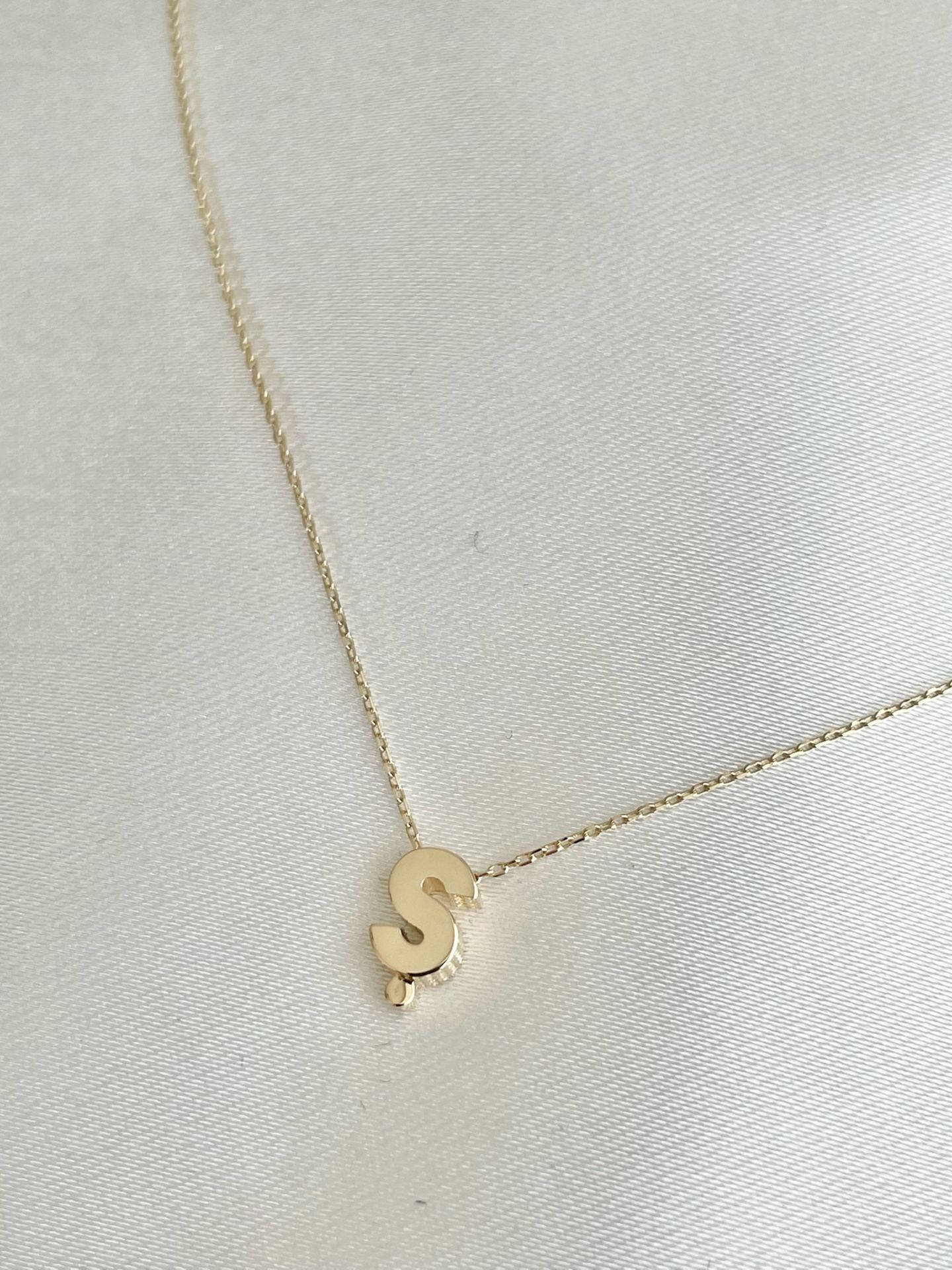 Taşsız Ş Harf Kolye