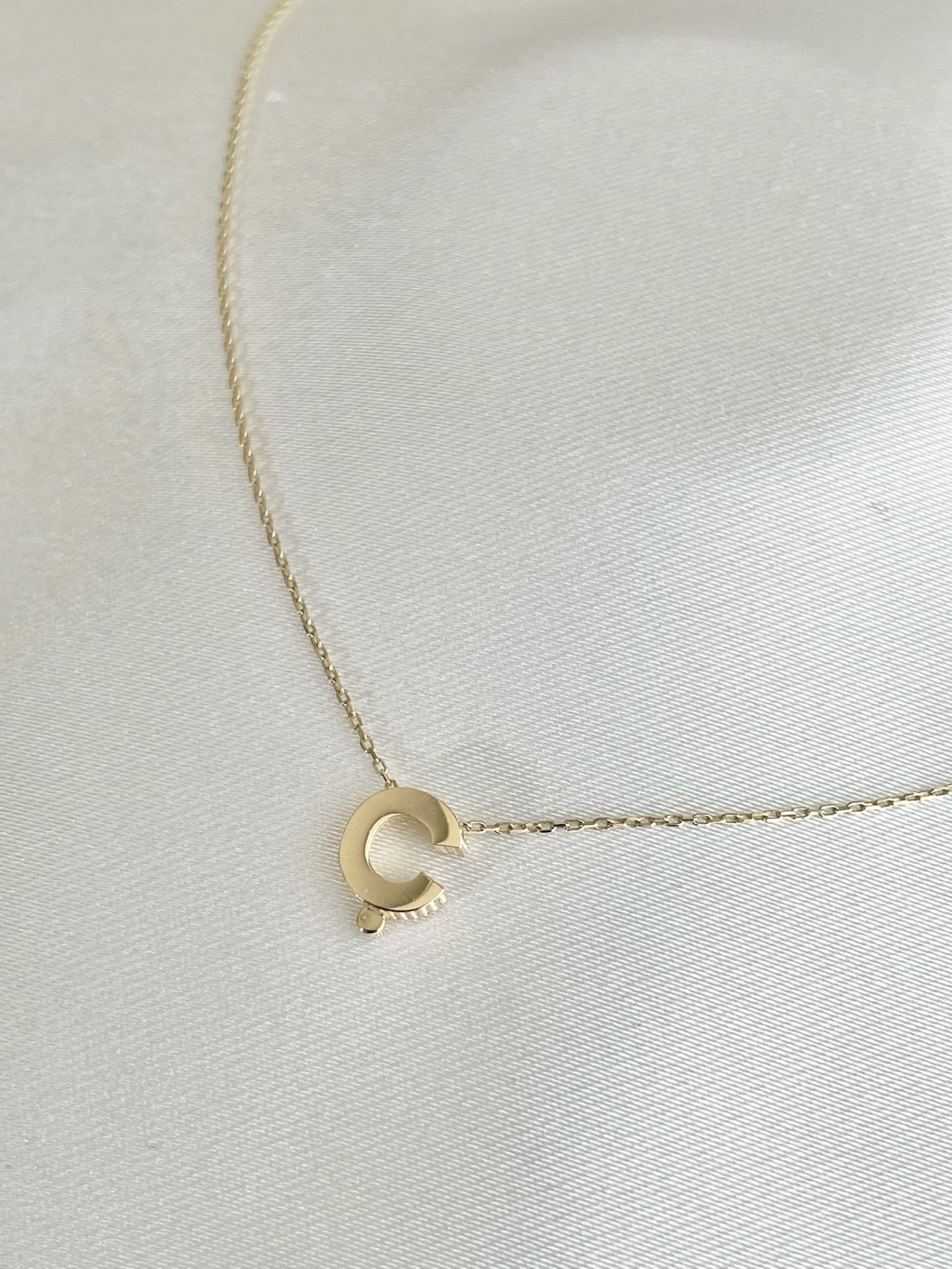 Taşsız Ç Harf Kolye